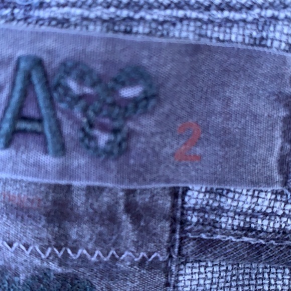 TNA shorts - Picture 7 of 8